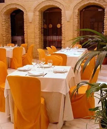 Hotel Hospederia Del Monasterio 2*