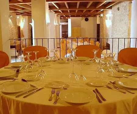 Hospederia Del Monasterio Hotel 2*